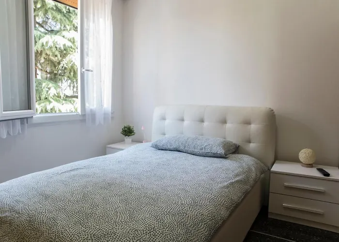 Fly House Bologna...un Al Volo *