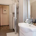 Fly House Bologna...un Al Volo Apartament Bolonia