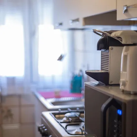 Fly House Bologna...un Al Volo 아파트 *