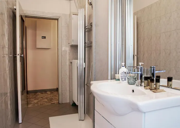 Fly House Bologna...un Al Volo Apartamento Bolonia